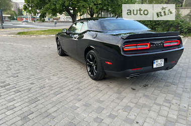 Купе Dodge Challenger 2017 в Днепре