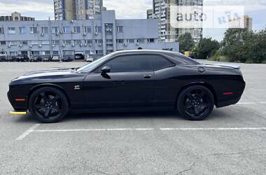 Купе Dodge Challenger 2020 в Киеве