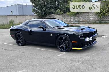 Купе Dodge Challenger 2020 в Киеве