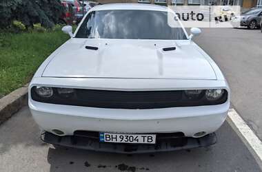 Купе Dodge Challenger 2014 в 