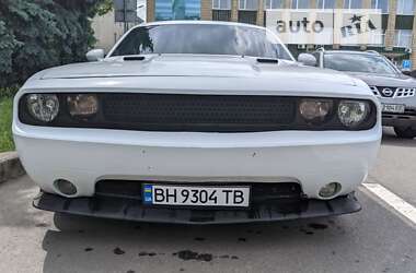 Купе Dodge Challenger 2014 в 