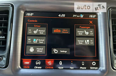 Купе Dodge Challenger 2022 в 