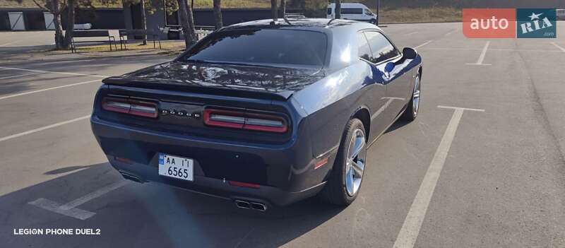 Купе Dodge Challenger 2014 в Киеве