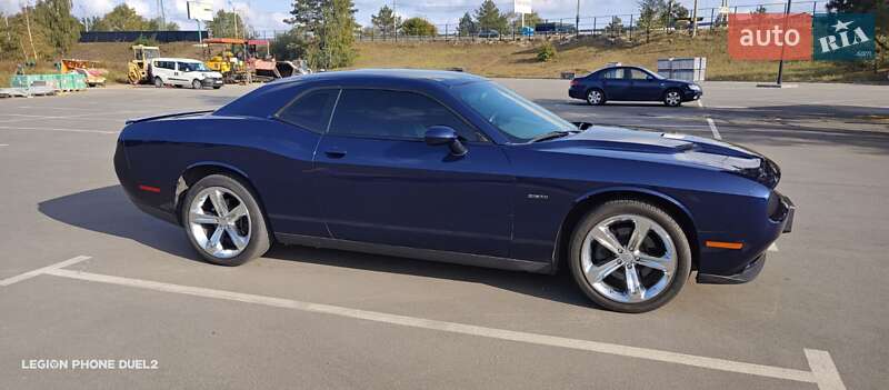 Купе Dodge Challenger 2014 в Киеве