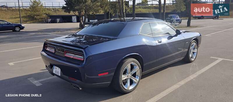 Купе Dodge Challenger 2014 в Киеве