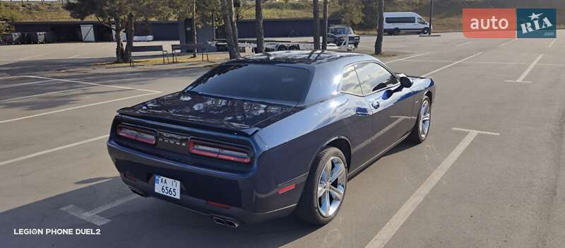 Купе Dodge Challenger 2014 в Киеве