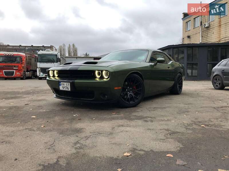 Купе Dodge Challenger 2017 в Києві фото 3 Купе Dodge Challenger 2017 в Києві