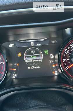 Купе Dodge Challenger 2017 в 