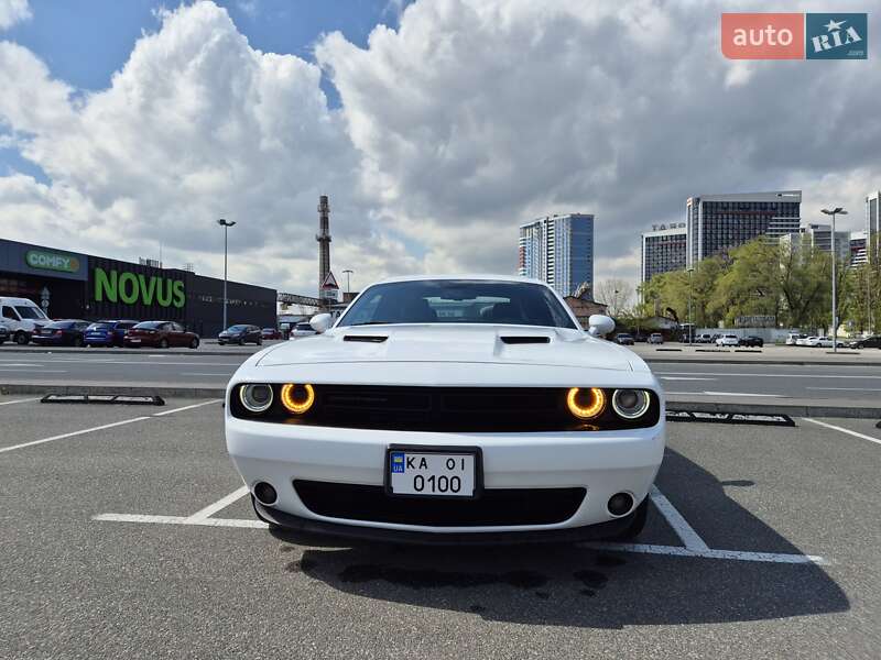 Dodge Challenger 2017