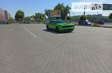 Купе Dodge Challenger 2017 в Києві