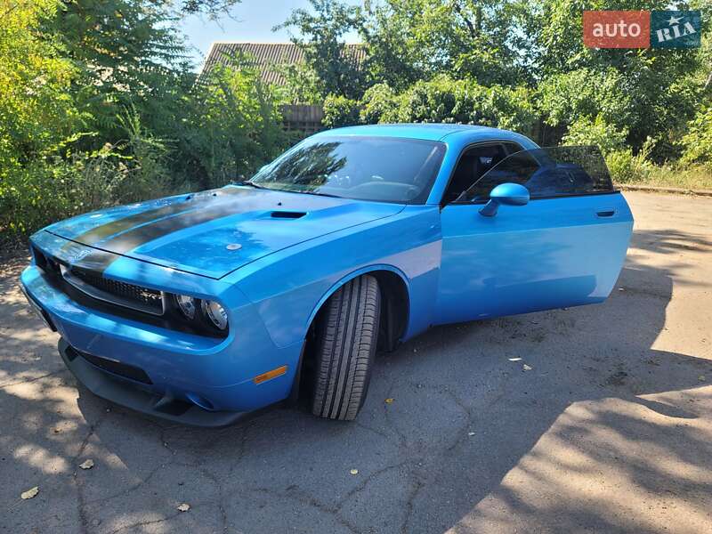 Купе Dodge Challenger 2009 в Кривом Роге фото 4 Купе Dodge Challenger 2009 в Кривом Роге