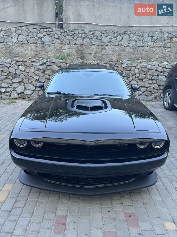 Купе Dodge Challenger 2020 в Киеве