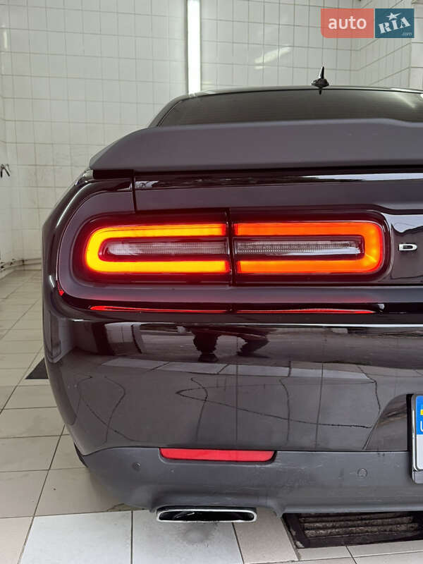 Купе Dodge Challenger 2020 в Киеве