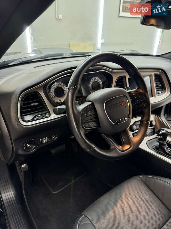 Купе Dodge Challenger 2020 в Киеве