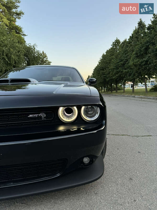 Купе Dodge Challenger 2020 в Киеве