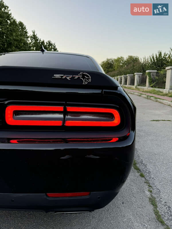 Купе Dodge Challenger 2020 в Киеве