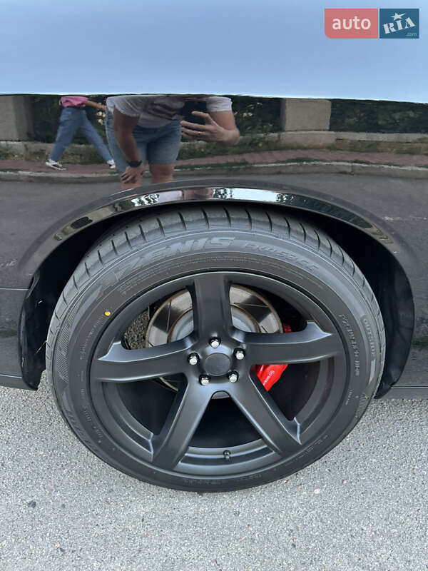 Купе Dodge Challenger 2020 в Киеве