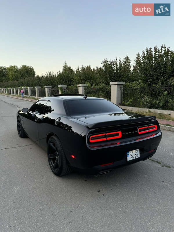 Купе Dodge Challenger 2020 в Киеве