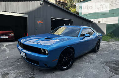 Купе Dodge Challenger 2018 в Киеве