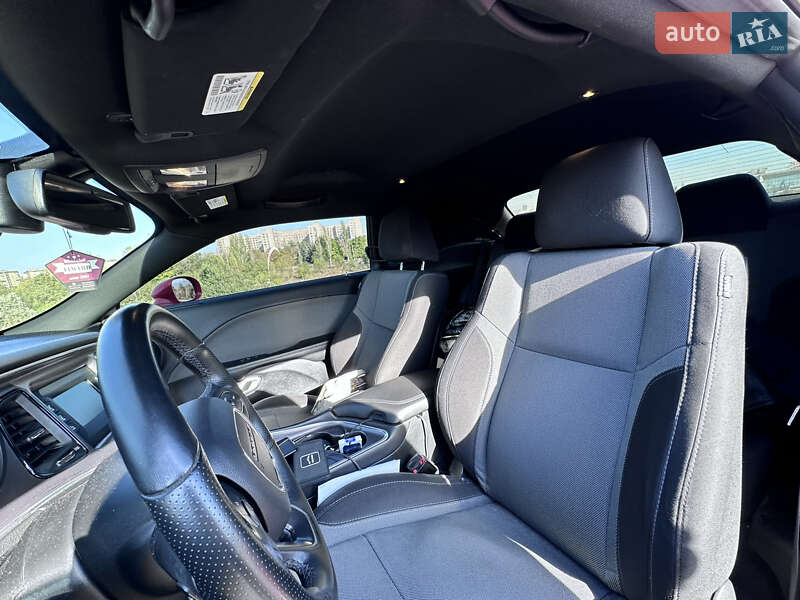 Купе Dodge Challenger 2016 в Кривом Роге фото 13 Купе Dodge Challenger 2016 в Кривом Роге