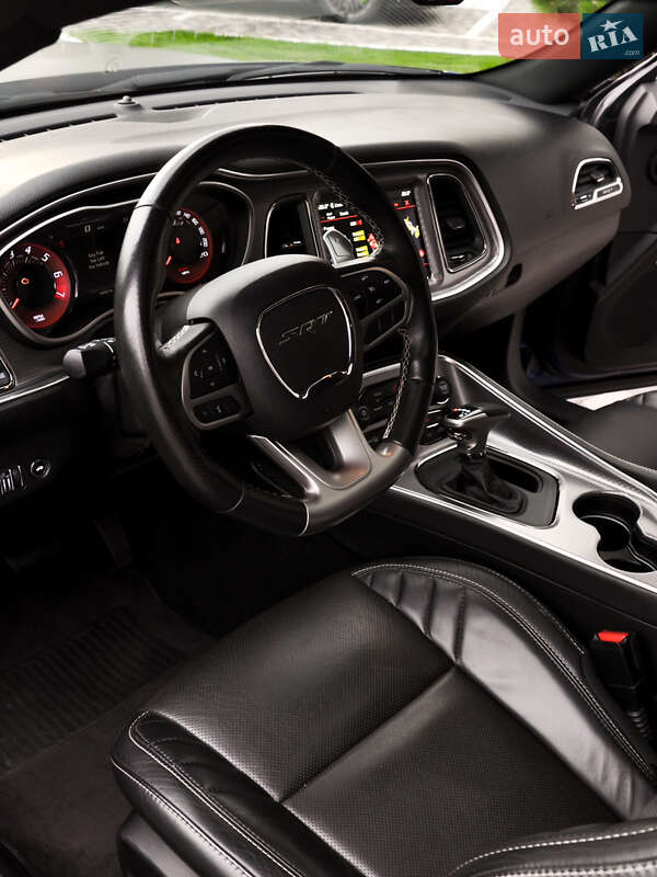 Купе Dodge Challenger 2019 в Киеве