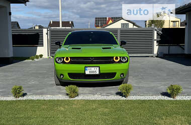 Купе Dodge Challenger 2017 в Ивано-Франковске