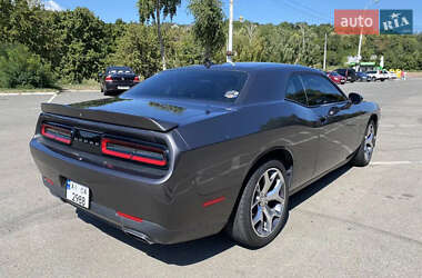 Купе Dodge Challenger 2016 в Дніпрі