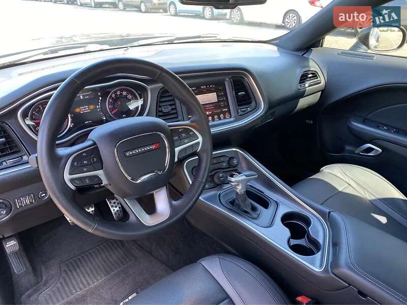 Купе Dodge Challenger 2016 в Днепре фото 10 Купе Dodge Challenger 2016 в Днепре