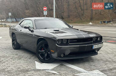 Купе Dodge Challenger 2013 в Киеве