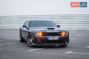 Купе Dodge Challenger 2016 в Львові