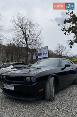 Купе Dodge Challenger 2014 в Івано-Франківську