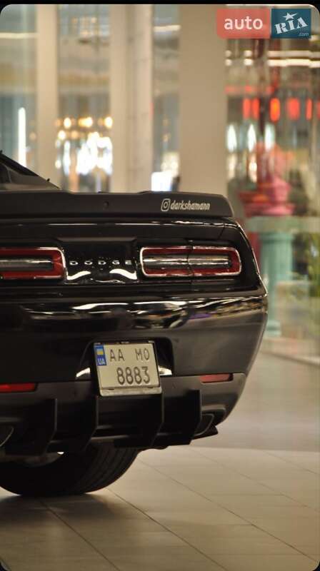 Купе Dodge Challenger 2018 в Киеве