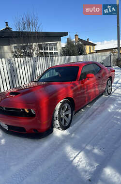 Купе Dodge Challenger 2021 в 