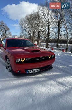 Купе Dodge Challenger 2021 в 