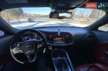 Купе Dodge Challenger 2015 в 