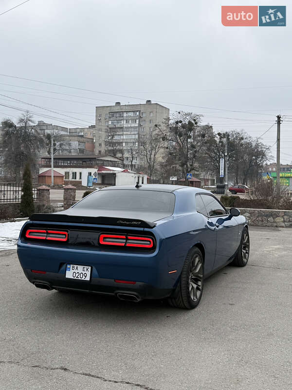 Купе Dodge Challenger 2020 в Кропивницькому