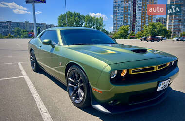 Купе Dodge Challenger 2022 в Киеве