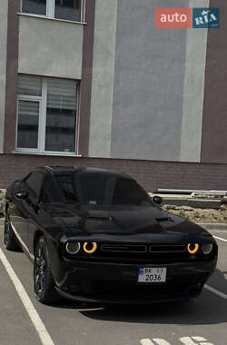 Купе Dodge Challenger 2017 в Рівному