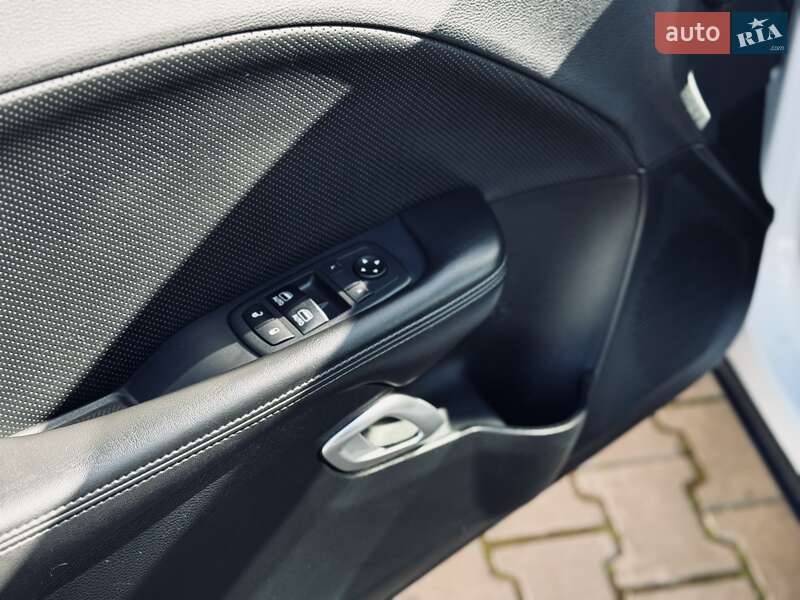 Купе Dodge Challenger 2018 в Одессе фото 22 Купе Dodge Challenger 2018 в Одессе