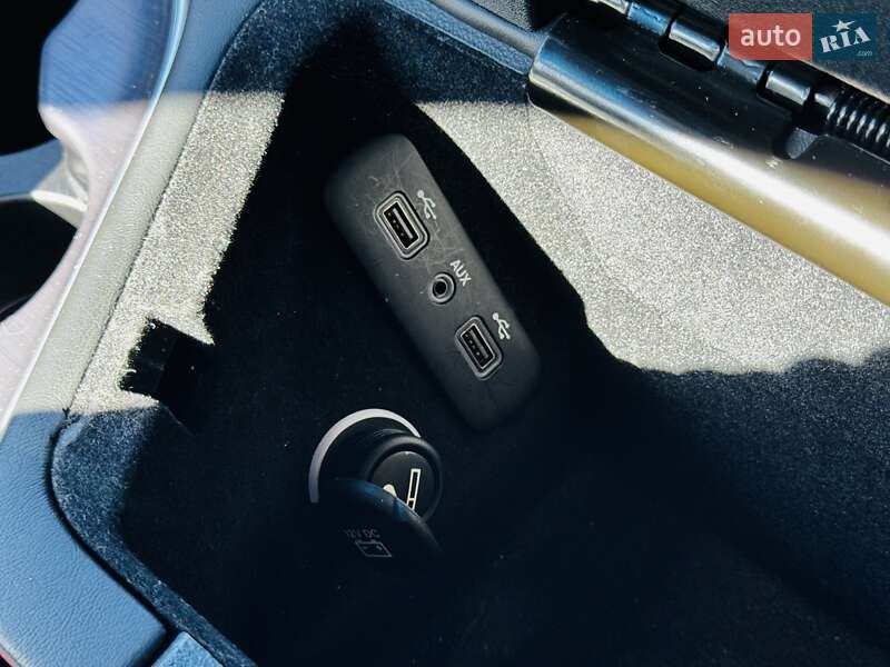 Купе Dodge Challenger 2018 в Одессе фото 41 Купе Dodge Challenger 2018 в Одессе