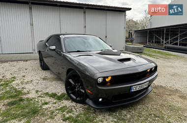 Купе Dodge Challenger 2021 в 
