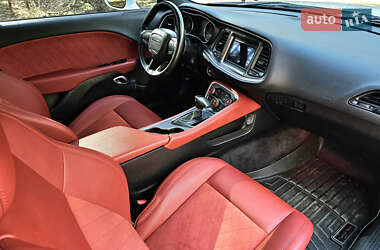 Купе Dodge Challenger 2018 в 