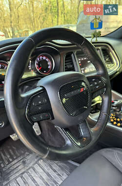 Купе Dodge Challenger 2018 в Кременчуці