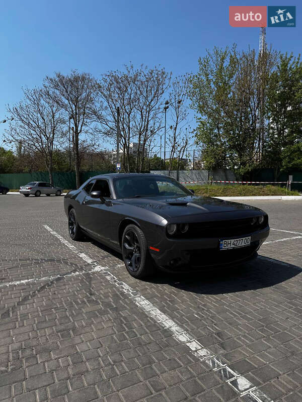 Купе Dodge Challenger 2017 в Одессе