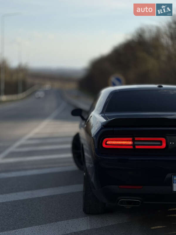 Купе Dodge Challenger 2016 в Каменец-Подольском фото 18 Купе Dodge Challenger 2016 в Каменец-Подольском