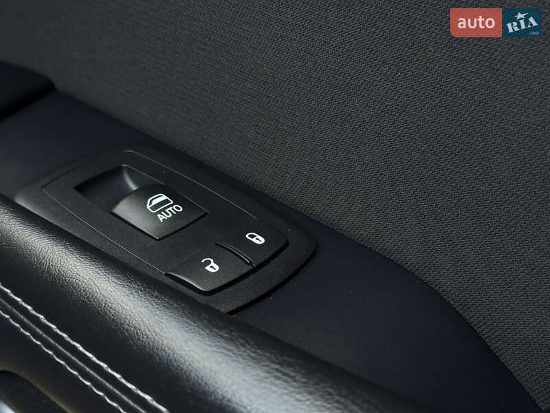 Купе Dodge Challenger 2016 в Каменец-Подольском фото 56 Купе Dodge Challenger 2016 в Каменец-Подольском