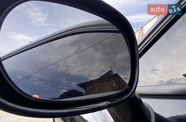 Купе Dodge Challenger 2017 в 