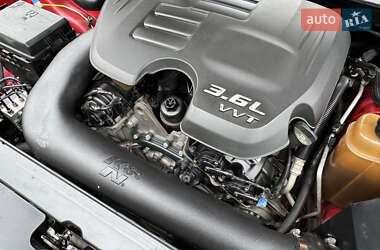 Купе Dodge Challenger 2011 в 