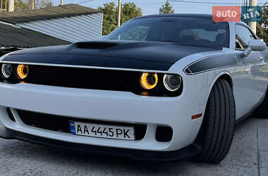 Купе Dodge Challenger 2016 в Днепре