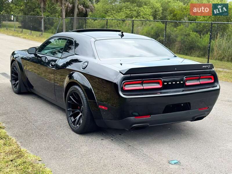 Купе Dodge Challenger 2019 в Тернополе